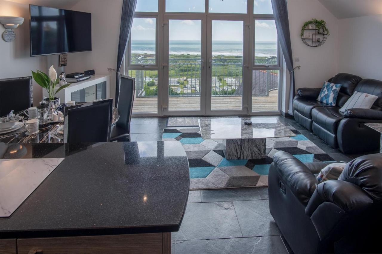 Nautilus - 2 Bedroom Apartment - Pendine Bagian luar foto