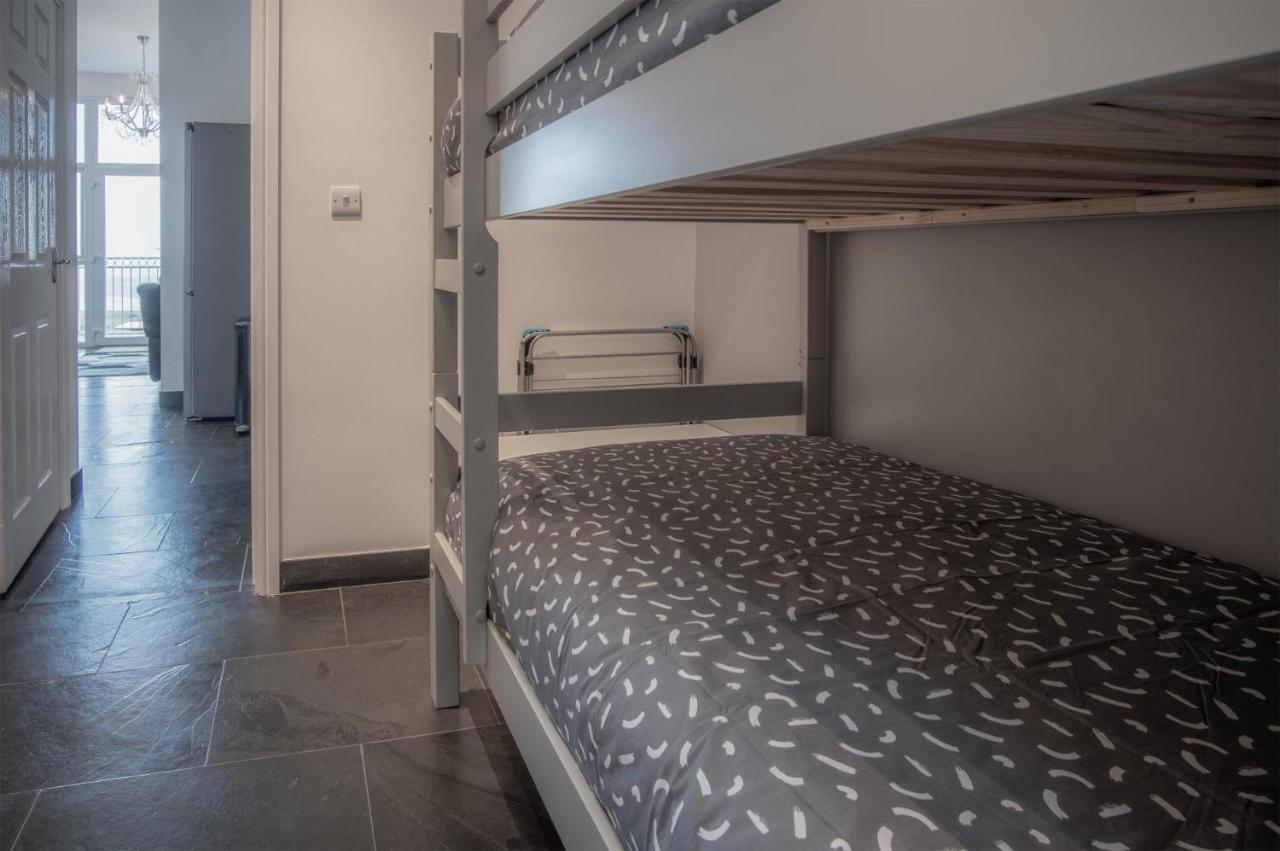 Nautilus - 2 Bedroom Apartment - Pendine Bagian luar foto